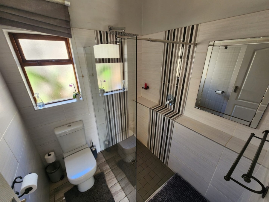 3 Bedroom Property for Sale in Linkside Western Cape